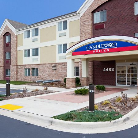 Candlewood Suites Milwaukee Brown Deer, An Ihg Hotel Εξωτερικό φωτογραφία