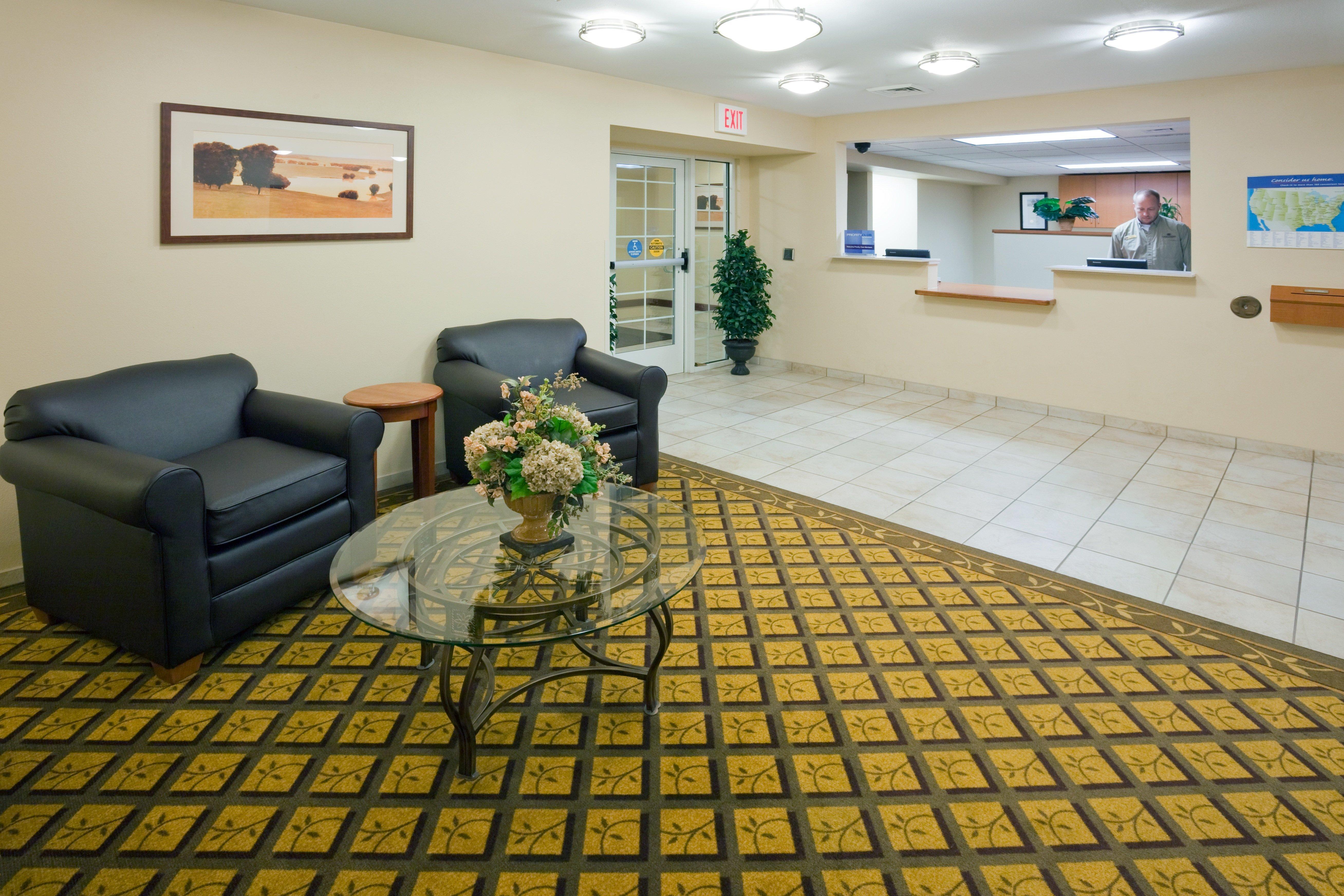 Candlewood Suites Milwaukee Brown Deer, An Ihg Hotel Εσωτερικό φωτογραφία