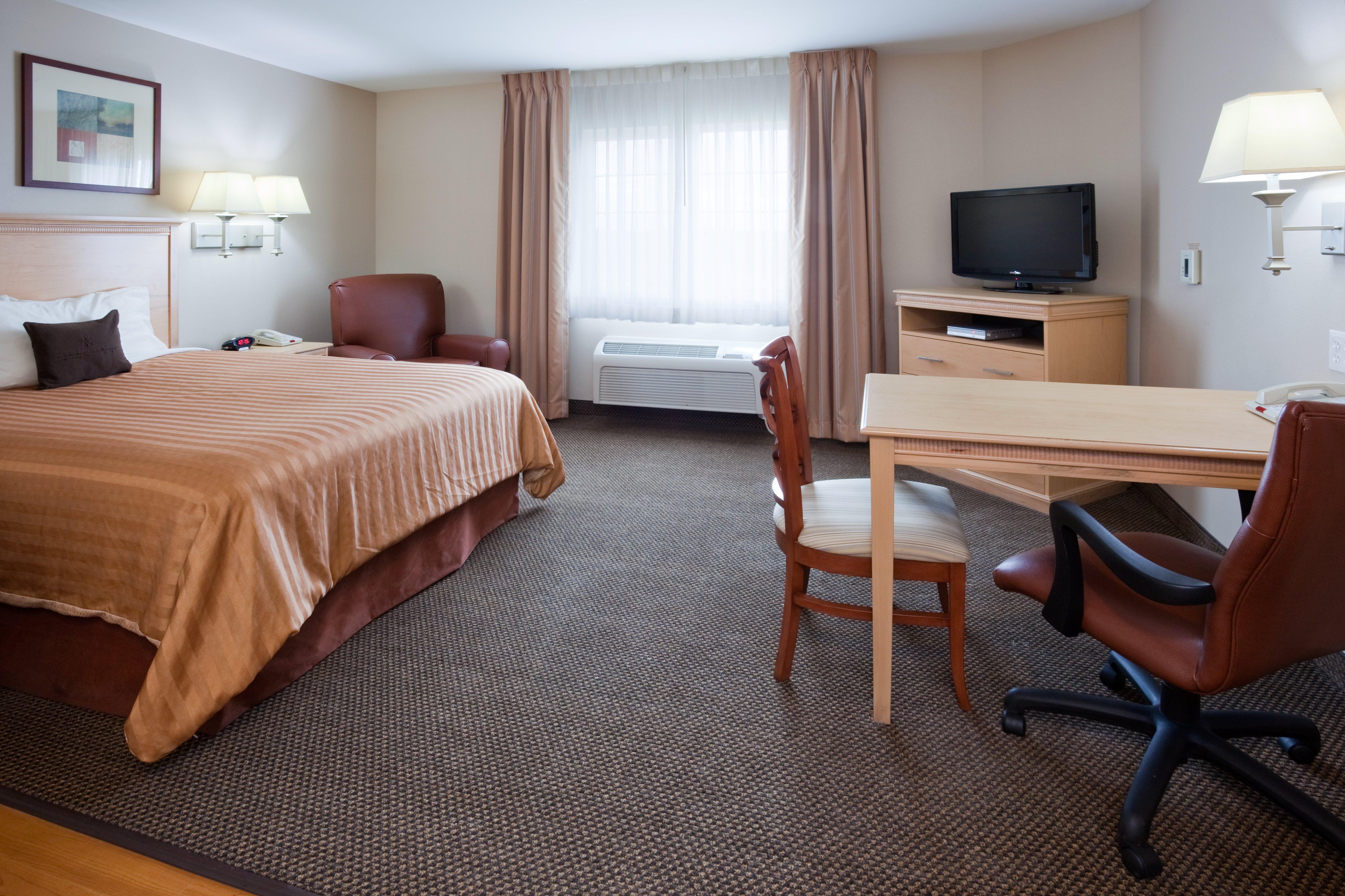 Candlewood Suites Milwaukee Brown Deer, An Ihg Hotel Εξωτερικό φωτογραφία